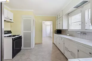 1045 Stanford Ave, Oakland, CA 94608 - Photo 13