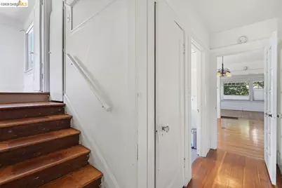 1045 Stanford Ave #2, Oakland, CA 94608 - Photo 19