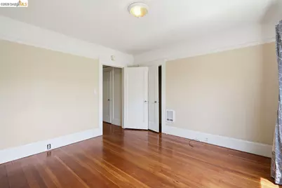 1045 Stanford Ave #2, Oakland, CA 94608 - Photo 9