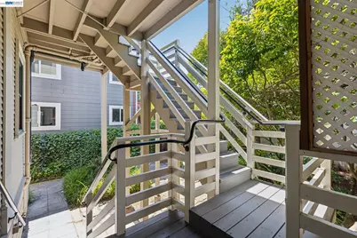 2607 Alcatraz Ave, Berkeley, CA 94705 - Photo 61