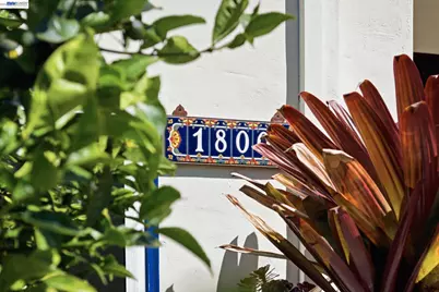 1800 Versailles Ave, Alameda, CA 94501 - Photo 5