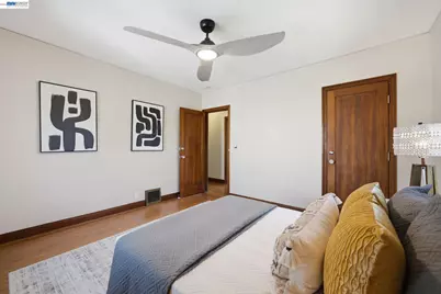 1800 Versailles Ave, Alameda, CA 94501 - Photo 23