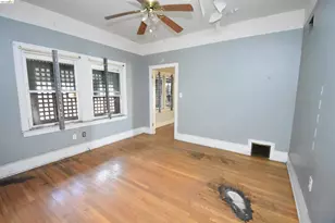 520 Harding Way, Stockton, CA 95204 - Photo 17