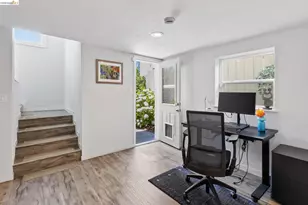 2214 Curtis St, Berkeley, CA 94702 - Photo 13