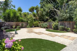 2214 Curtis St, Berkeley, CA 94702 - Photo 9