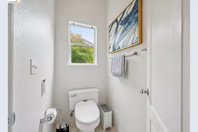 25 Farallon Ct, Richmond, CA 94804 - Photo 35