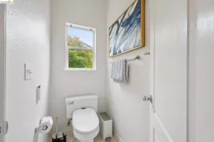 25 Farallon Ct, Richmond, CA 94804 - Photo 35