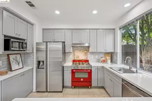 25 Farallon Ct, Richmond, CA 94804 - Photo 23