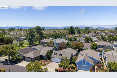 135 Avington Rd, Alameda, CA 94502 - Photo 47