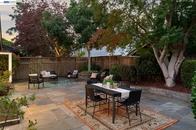 135 Avington Rd, Alameda, CA 94502 - Photo 41