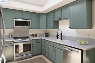 135 Avington Rd, Alameda, CA 94502 - Photo 21