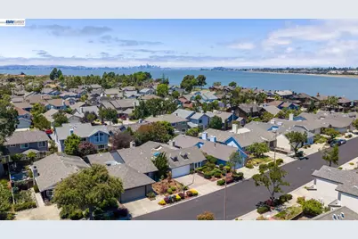 135 Avington Rd, Alameda, CA 94502 - Photo 45