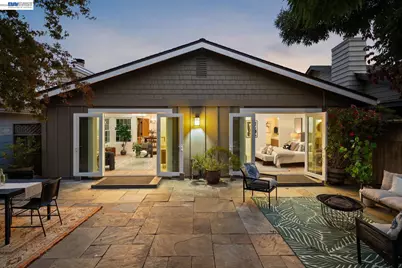 135 Avington Rd, Alameda, CA 94502 - Photo 39
