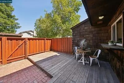225 Mayhew Way #5, Walnut Creek, CA 94597 - Photo 23