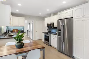4434 Davenport Ave, Oakland, CA 94619 - Photo 17
