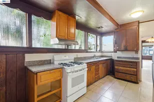5315 Cole St, Oakland, CA 94601 - Photo 7