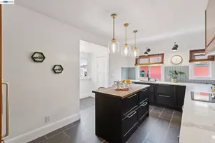 2724 Seminary Ave, Oakland, CA 94605 - Photo 25