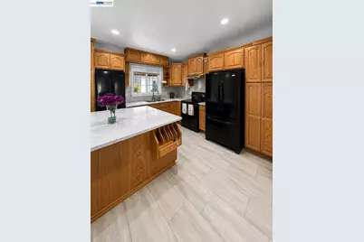 22633 Mossy Rock Drive, Hayward, CA 94541 - Photo 15