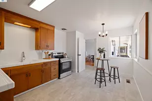 15512 Farnsworth St, San Leandro, CA 94579 - Photo 11