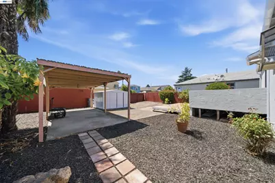 10517 Voltaire Ave, Oakland, CA 94603 - Photo 27
