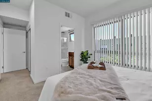 405 Palisade Dr, Oakland, CA 94607 - Photo 17