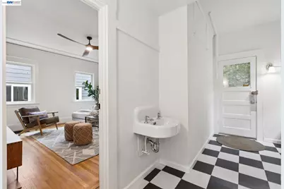 2607 Alcatraz Ave, Berkeley, CA 94705 - Photo 61