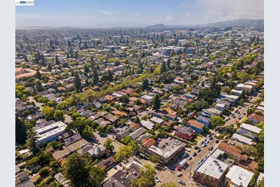 2607 Alcatraz Ave, Berkeley, CA 94705 - Photo 79