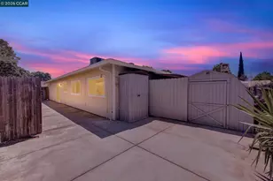 221 Eric Cir, Galt, CA 95632 - Photo 51