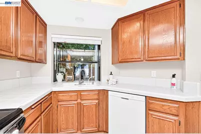 1828 Rheem Ct., Pleasanton, CA 94588 - Photo 9