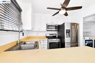 4439 Callecita, Union City, CA 94587 - Photo 13