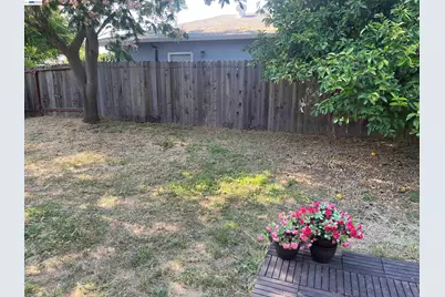 9901 Burline Street, Sacramento, CA 95827 - Photo 39