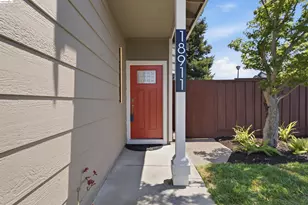 18911 Sydney Cir, Castro Valley, CA 94546 - Photo 11