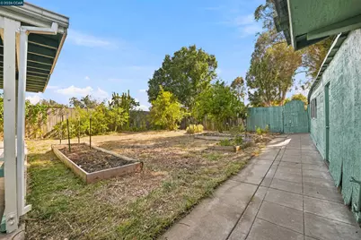 306 Winchester St, Vallejo, CA 94590 - Photo 51