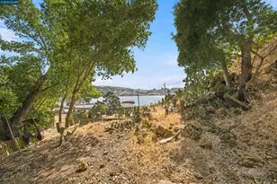 306 Winchester St, Vallejo, CA 94590 - Photo 57