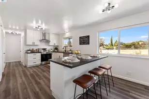 743 Ventura Dr, Pittsburg, CA 94565 - Photo 9