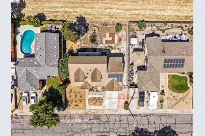 743 Ventura Dr, Pittsburg, CA 94565 - Photo 29