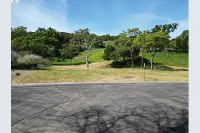 8278 Sassafras Court, Pleasanton, CA 94566 - Photo 17
