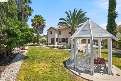 724 Topaz Ct, Antioch, CA 94509 - Photo 57