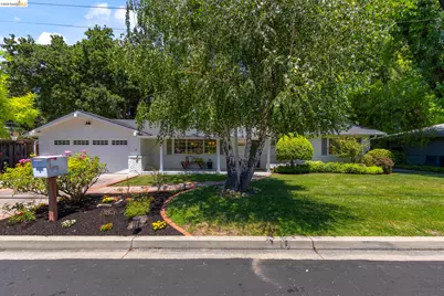 1250 Elmwood Dr, Walnut Creek, CA 94597 - Photo 41