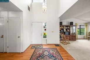 2409 Lighthouse Ct, Fairfield, CA 94534 - Photo 11