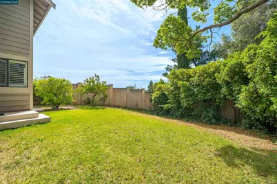 2409 Lighthouse Ct, Fairfield, CA 94534 - Photo 31