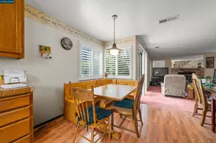2409 Lighthouse Ct, Fairfield, CA 94534 - Photo 15