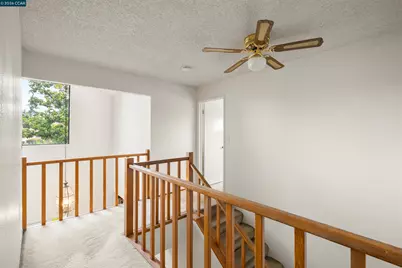 2409 Lighthouse Ct, Fairfield, CA 94534 - Photo 9