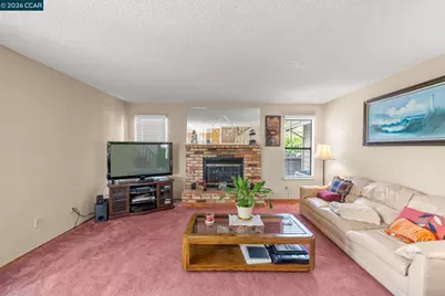 2409 Lighthouse Ct, Fairfield, CA 94534 - Photo 19