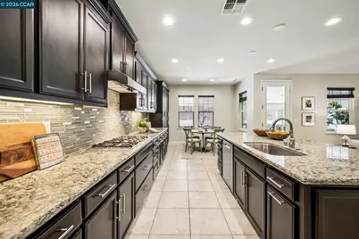 700 Esplanade, Mountain House, CA 95391 - Photo 27