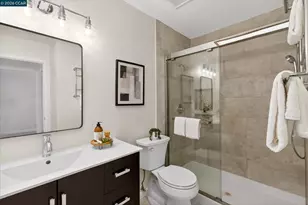 714 Navaronne Way, Concord, CA 94518 - Photo 35