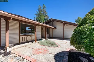 714 Navaronne Way, Concord, CA 94518 - Photo 9