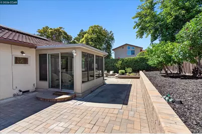 714 Navaronne Way, Concord, CA 94518 - Photo 39
