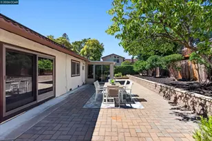 714 Navaronne Way, Concord, CA 94518 - Photo 37