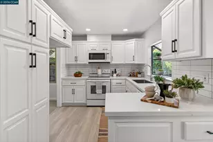 714 Navaronne Way, Concord, CA 94518 - Photo 25